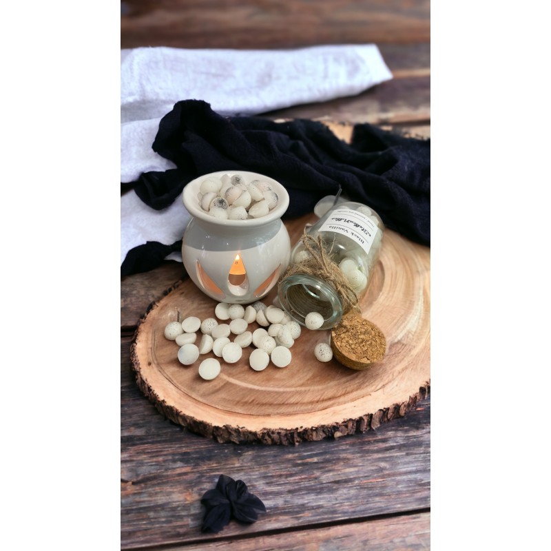 Σταγόνες wax melts με άρωμα ''Black Vanilla'' σε μπουκαλάκι με φελλό